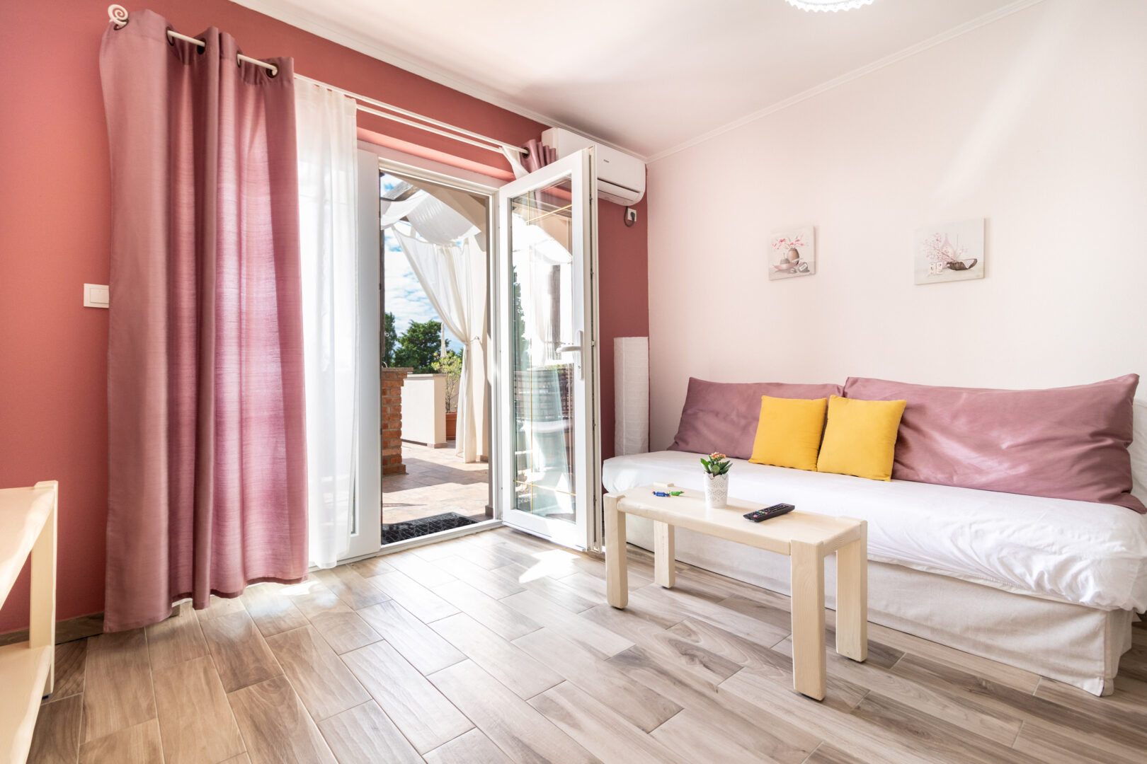 Apartment III